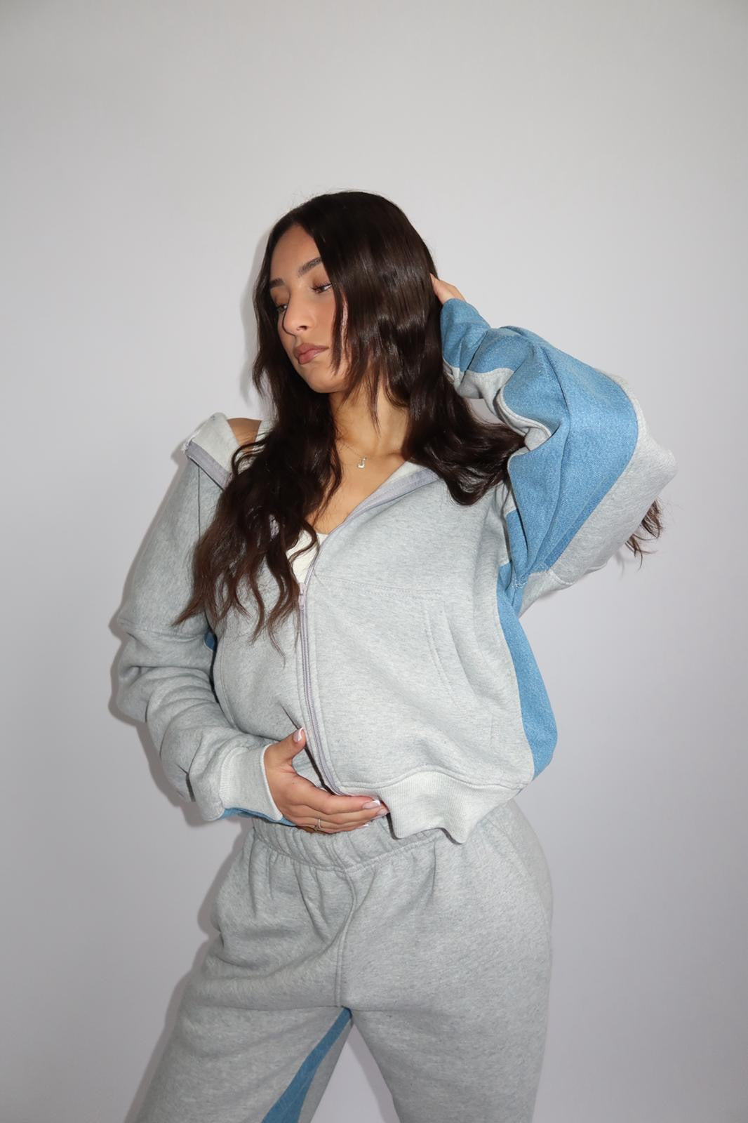 TRACKSUIT WITH DENIM PARTS – MELANGE GRAY