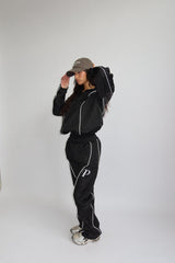 PRIORITY WIND TRACKSUIT SHINE – BLACK