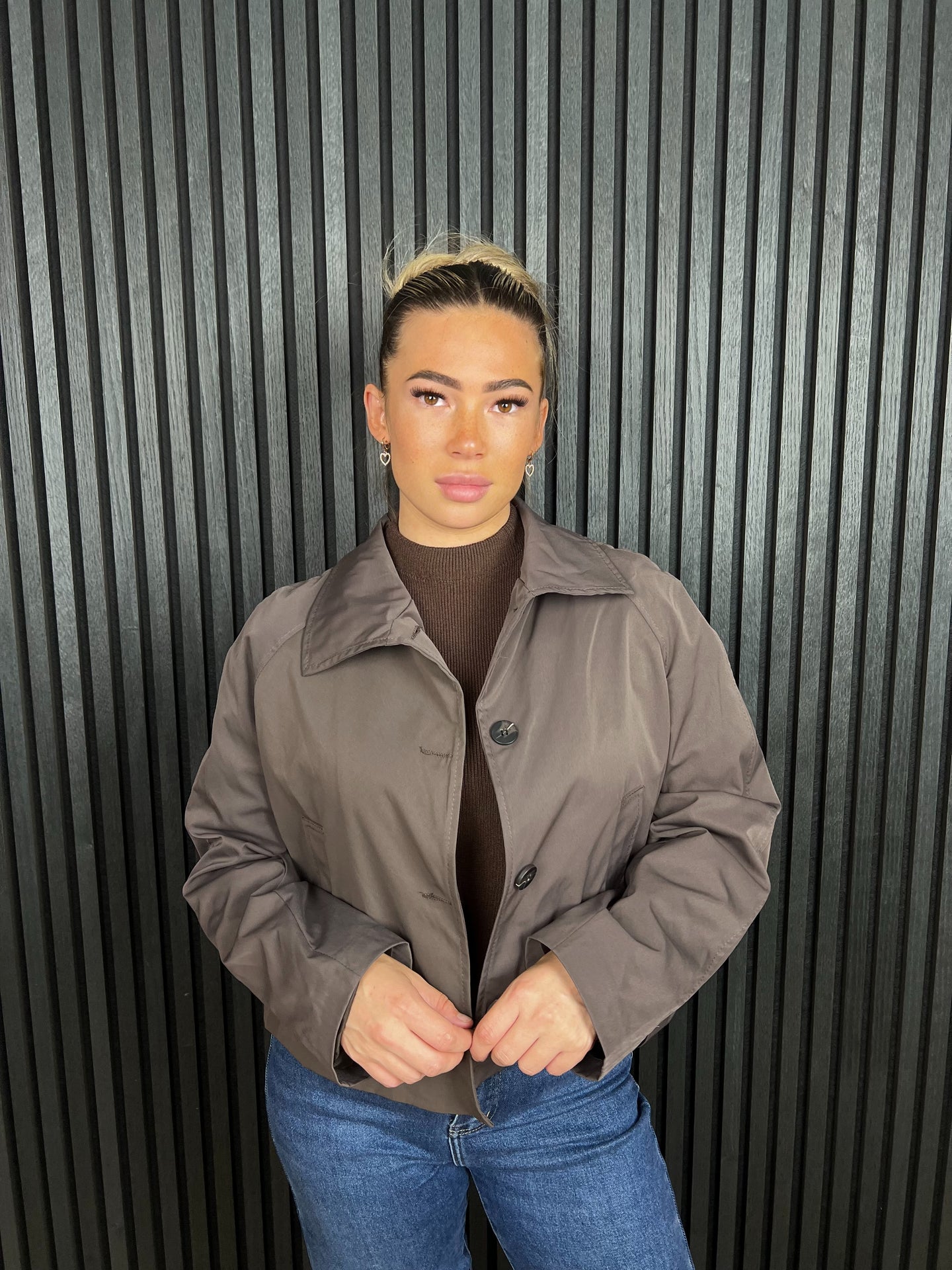 Trenchcoat Liv Kort Bruin
